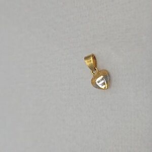 22k Solid Gold Heart Pendant